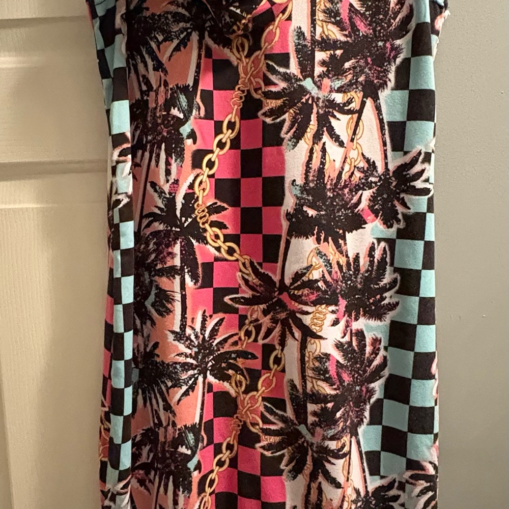 Tropical Checkered Dress with Chain Design